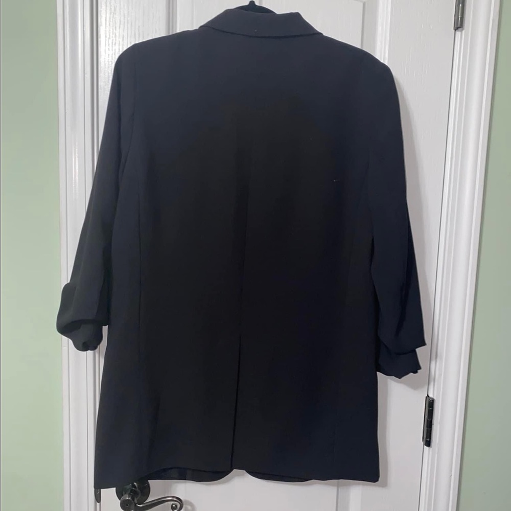 Black Blazer - Picture 4 of 4